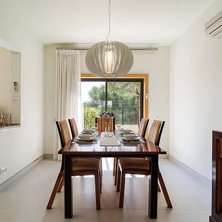Casa Peva 阿尔布费拉